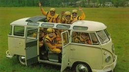 Volkswagen Bus - prawy bok