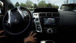 Toyota Prius Plus - kokpit