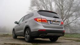 Hyundai Grand Santa Fe SUV