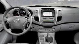 Tradycyjnie, ale i na nowo - Toyota Hilux