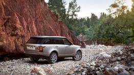 Land Rover Range Rover IV - widok z tyłu
