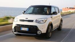 Kia Soul II (2014) CDRi 16V - widok z przodu