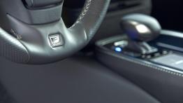 Lexus LS V