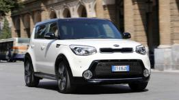 Kia Soul II (2014) CDRi 16V - widok z przodu