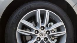 Toyota Avalon IV - koło