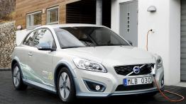 Volvo C30 BEV - widok z przodu