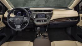Toyota Avalon IV - pełny panel przedni