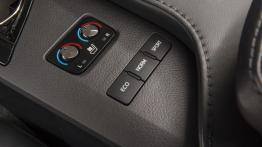 Toyota Avalon IV - sterowanie podgrzewaniem foteli