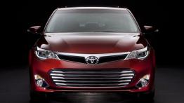 Toyota Avalon IV - przód - reflektory włączone