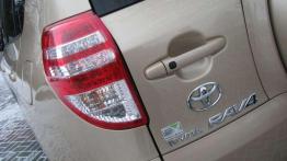 Na narty warto - Toyota RAV4