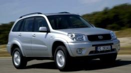 Toyota RAV4 - widok z przodu