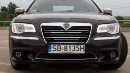 Dla kierowców z fantazją - Lancia Thema 3.6 V6