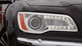 Dla kierowców z fantazją - Lancia Thema 3.6 V6