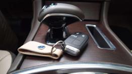 Dla kierowców z fantazją - Lancia Thema 3.6 V6