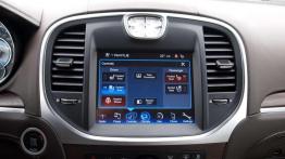 Dla kierowców z fantazją - Lancia Thema 3.6 V6