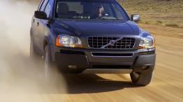 Volvo XC 90 V8 - widok z przodu