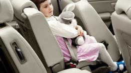 Volvo XC 90 V8 - fotelik dziecięcy z tyłu