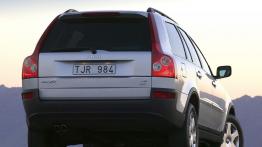 Volvo XC 90 V8 - widok z tyłu