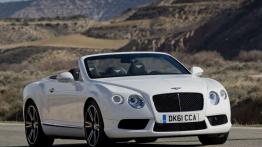 Bentley Continental GTC V8 - widok z przodu