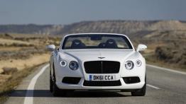 Bentley Continental GTC V8 - widok z przodu