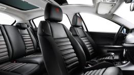 Alfa Romeo Giulietta Nuova - widok ogólny wnętrza z przodu