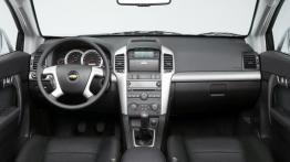 Chevrolet Captiva - pełny panel przedni