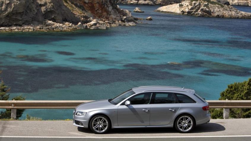 Audi A4 B8 Avant - silniki, dane, testy •