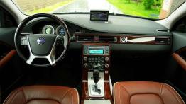 Szwedzki urok burżuazji - Volvo S80 T6 AWD Executive