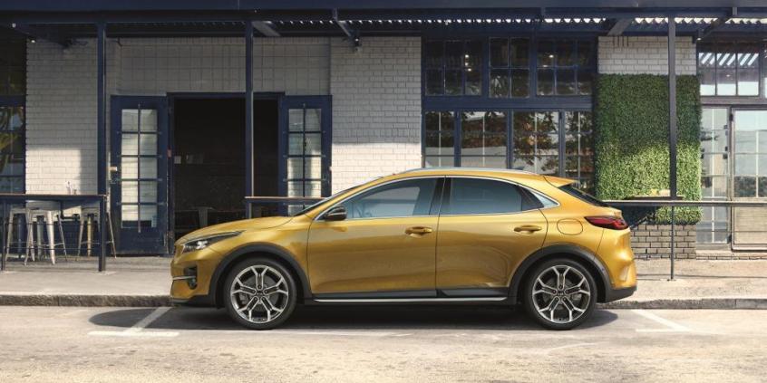 Kia nie zwalnia tempa i prezentuje kolejnego crossovera