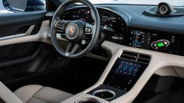 Już wkrótce pierwsze egzemplarze Porsche Taycana dla polskich klientów