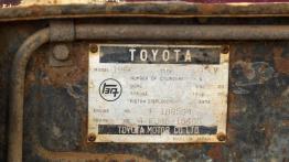 Odrestaurowany Land Cruiser FJ45LV – unikat dla kalifornijskich surferów