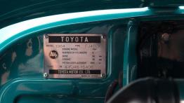 Odrestaurowany Land Cruiser FJ45LV – unikat dla kalifornijskich surferów