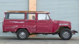 Odrestaurowany Land Cruiser FJ45LV – unikat dla kalifornijskich surferów