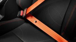 Scion tC Coupe z nowym pakietem dodatków