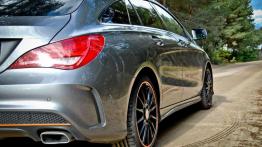 Mercedes CLA 200 Shooting Brake – gra pozorów