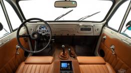 Odrestaurowany Land Cruiser FJ45LV – unikat dla kalifornijskich surferów