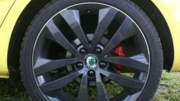 Skoda Fabia RS - kapelusze z głów