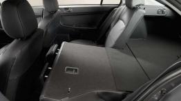 Mitsubishi Lancer Sportback - Rekin bez zębów?