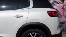 Citroen C5 Aircross – co ma ze starych Citroenów?