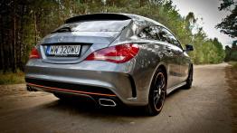 Mercedes CLA 200 Shooting Brake – gra pozorów