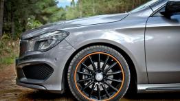 Mercedes CLA 200 Shooting Brake – gra pozorów