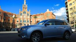 Mitsubishi Outlander PHEV - elektryczne 4x4