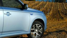 Mitsubishi Outlander PHEV - elektryczne 4x4