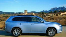 Mitsubishi Outlander PHEV - elektryczne 4x4