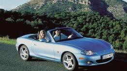 Najsłynniejszy roadster w historii motoryzacji - Mazda MX5
