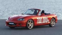 Najsłynniejszy roadster w historii motoryzacji - Mazda MX5