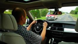 Elektryzująco szybka hybryda - BMW X6