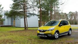 Renault Scenic XMOD - widok z przodu