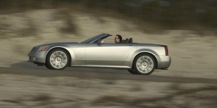 Cadillac XLR-V