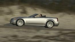 Cadillac XLR-V - lewy bok